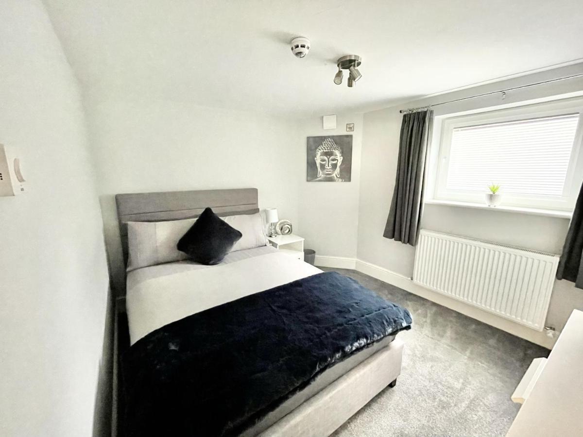Hotel Lymm Living Warrington  Zewnętrze zdjęcie