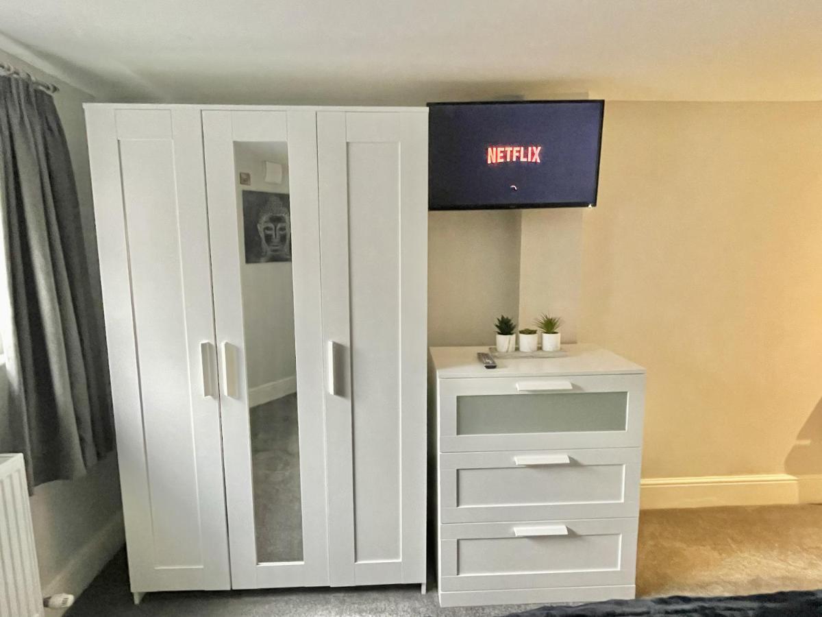 Hotel Lymm Living Warrington  Zewnętrze zdjęcie