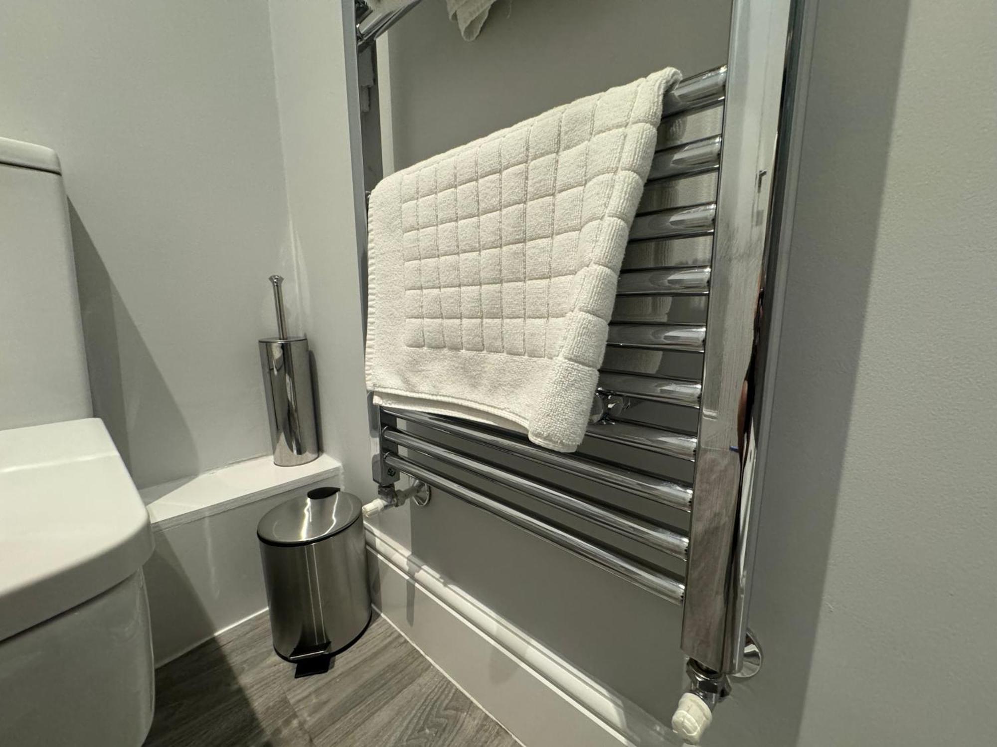 Hotel Lymm Living Warrington  Zewnętrze zdjęcie