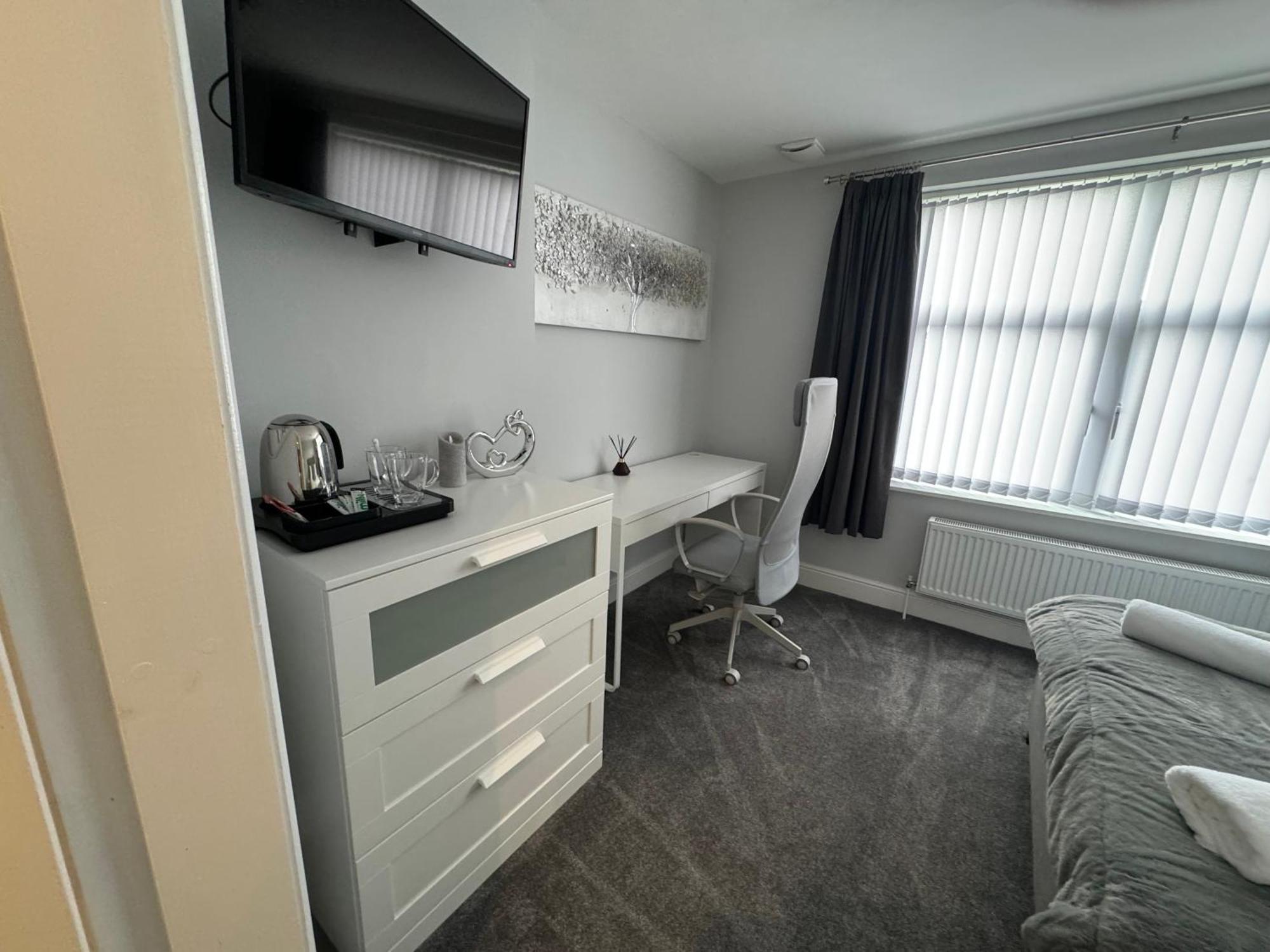 Hotel Lymm Living Warrington  Zewnętrze zdjęcie