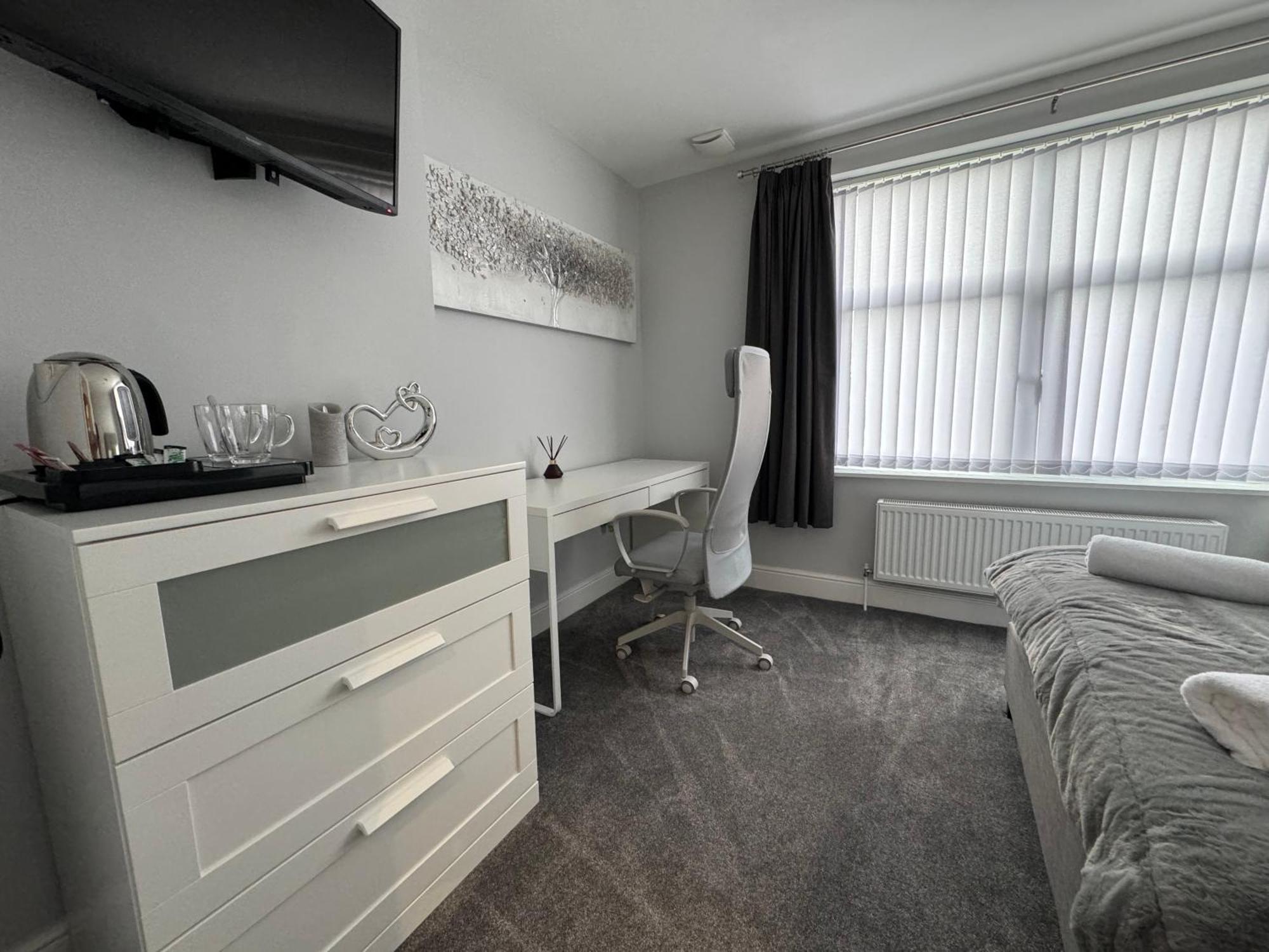 Hotel Lymm Living Warrington  Zewnętrze zdjęcie